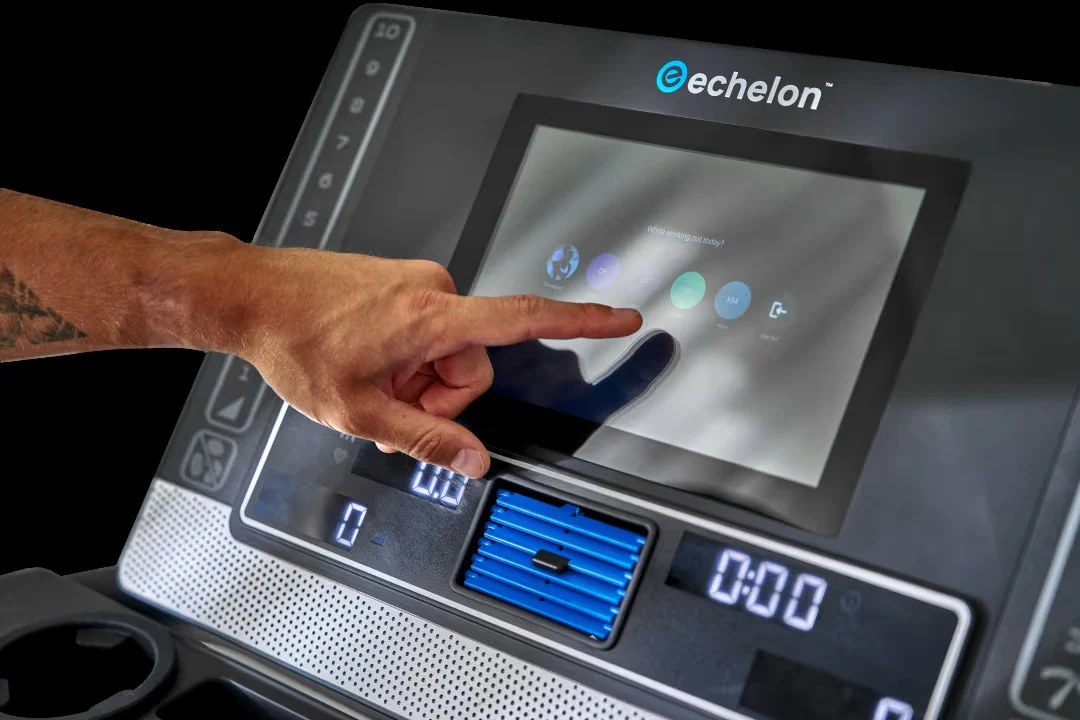 Echelon Stride-6s -10" screen - Auto-Fold Connected Treadmill - Image 4